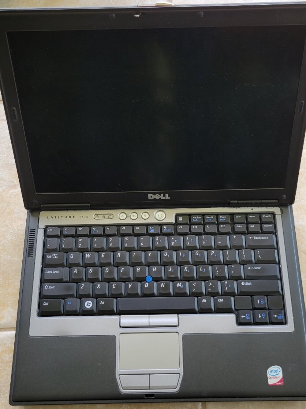 Dell Latitude D630 | Windows 10 Home | 4GB RAM | Screws Stripped